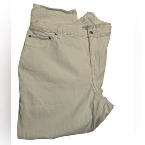 Abercrombie & Fitch White Curve Love High Rise Straight Leg Jeans | 36